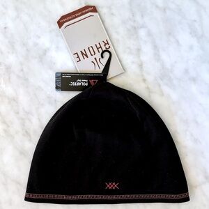 RHONE NWT PowerDry Beanie Cap Hat L/XL Black Red Running Sport Polartec